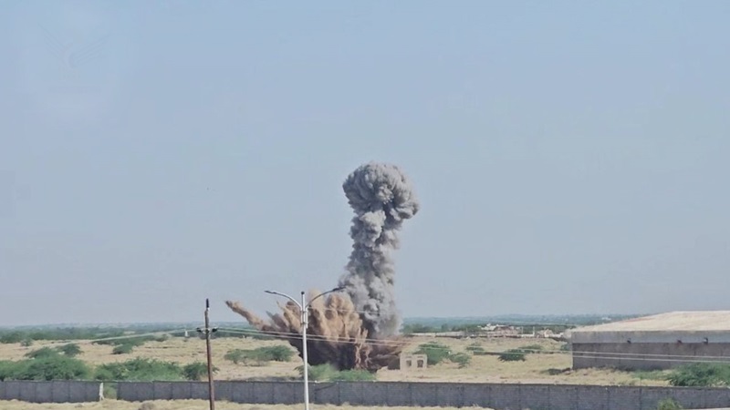 المركز التنفيذي للتعامل مع الألغام ينفذ عملية تدمير كميات من مخلفات العدوان في الحديدة المركز التنفيذي للتعامل مع الألغام ينفذ عملية تدمير كميات من مخلفات العدوان في الحديدة