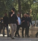 المجرم “بن غفير” يقود مئات المغتصبين الصهاينة في تدنيس الأقصى المبارك
